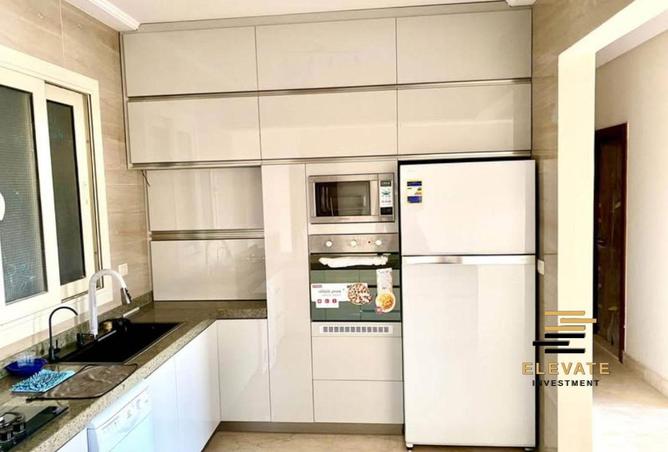 8381342 - Property Image 2