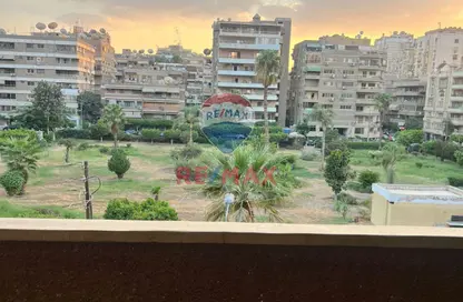شقة - 3 غرف نوم - 2 حمامات للبيع في شارع عبد الحميد بدوي - ميدان الحجاز - النزهة - القاهرة