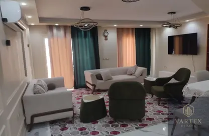 Apartment - 3 Bedrooms - 3 Bathrooms for rent in Stone Residence - 5th Settlement Compounds - The 5th Settlement - New Cairo City - Cairo