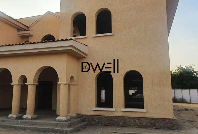 8055860 - Property Image 2