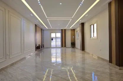 شقة - 3 غرف نوم - 2 حمامات للبيع في البوابة الرابعة - مينا - حدائق الاهرام - الجيزة