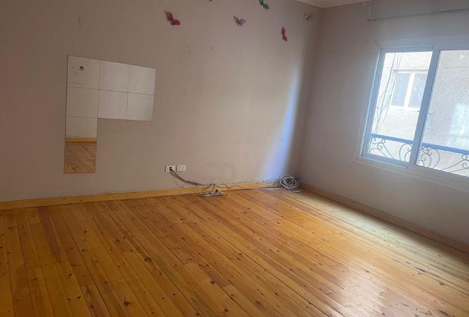 8221290 - Property Image 3