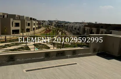 Villa - 3 Bedrooms - 3 Bathrooms for sale in The Crown - Cairo Alexandria Desert Road - 6 October City - Giza