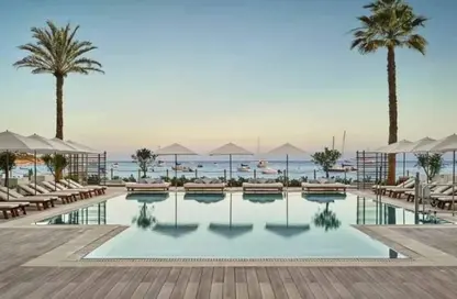 فيلا - 5 غرف نوم - 4 حمامات للبيع في أوجامي - راس الحكمة - الساحل الشمالي