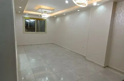 Apartment - 2 Bedrooms - 2 Bathrooms for sale in Hadayek El Ahram - Giza