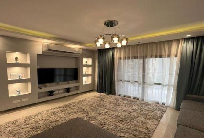 7911066 - Property Image 2