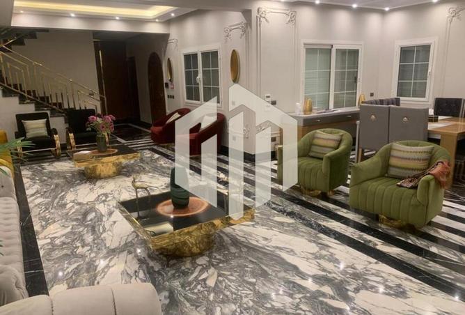 8075501 - Property Image 2