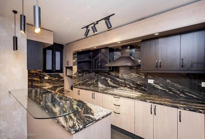 8249237 - Property Image 2