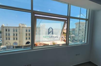Clinic - Studio - 1 Bathroom for rent in Kargo Mall - Al Shabab St. - Sheikh Zayed City - Giza