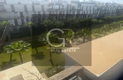 Apartment - 2 Bedrooms - 3 Bathrooms for sale in The Courtyard - 12th District - Sheikh Zayed City - Giza