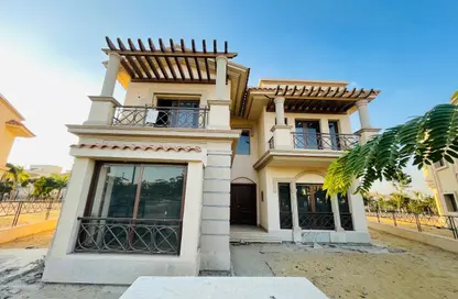 Villa - 5 Bedrooms - 7 Bathrooms for sale in Madinaty - Cairo
