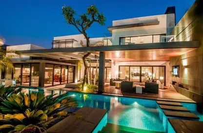Villa - 7+ Bedrooms - 5 Bathrooms for sale in Swan Lake Residence - 5th Settlement Compounds - The 5th Settlement - New Cairo City - Cairo