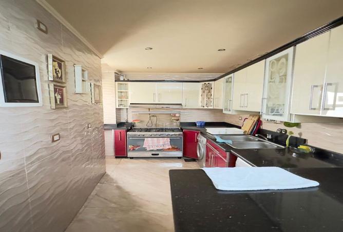 8265606 - Property Image 2