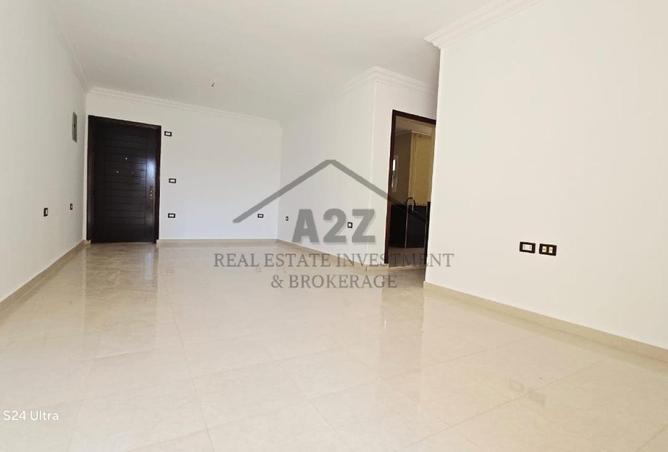 8240898 - Property Image 2