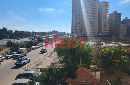 عيادة - استوديو - 2 حمامات للبيع في جرين تاورز - سموحة - حي شرق - الاسكندرية