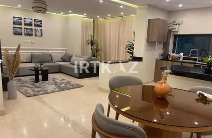 Apartment - 2 Bedrooms - 2 Bathrooms for rent in Lake View Residence - 5th Settlement Compounds - The 5th Settlement - New Cairo City - Cairo