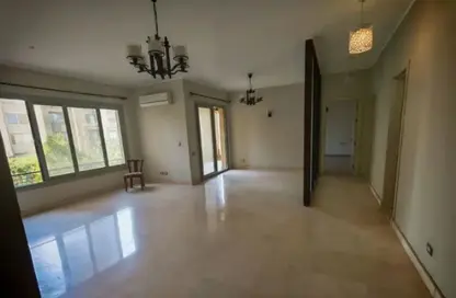 شقة - 2 غرف نوم - 2 حمامات للبيع في فيلدج جيت - المستثمرين الجنوبية - مدينة القاهرة الجديدة - القاهرة