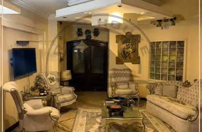 Apartment - 3 Bedrooms - 2 Bathrooms for rent in Istanbul - Salah Mostafa - El Soltan Hussein St. - Raml Station - Hay Wasat - Alexandria