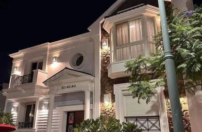 Townhouse - 4 Bedrooms - 4 Bathrooms for sale in Mountain View October Park - 6th District - 6 October City - Giza