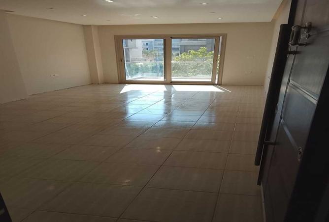 8413951 - Property Image 2