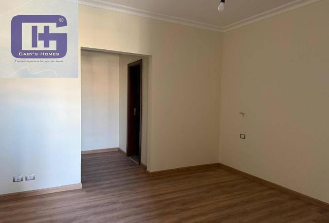 8400915 - Property Image 2