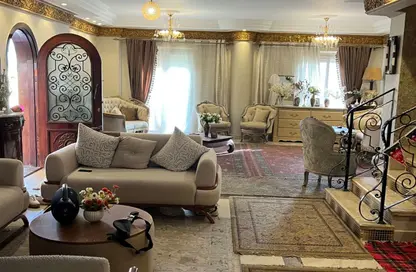 فيلا - 6 غرف نوم - 6 حمامات للبيع في الياسمين - الحي الرابع عشر - الشيخ زايد - الجيزة