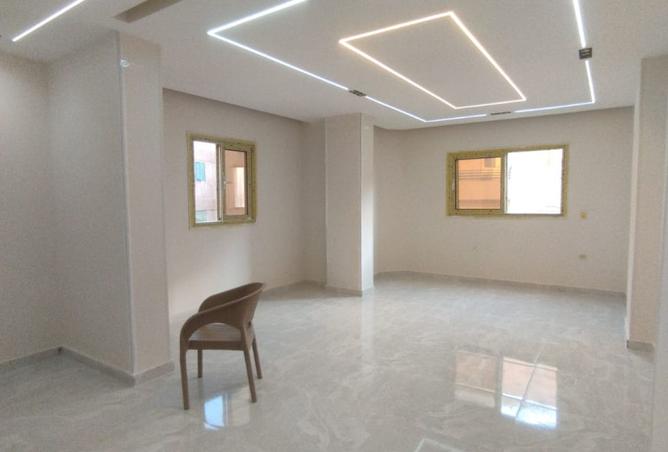 7948009 - Property Main Image