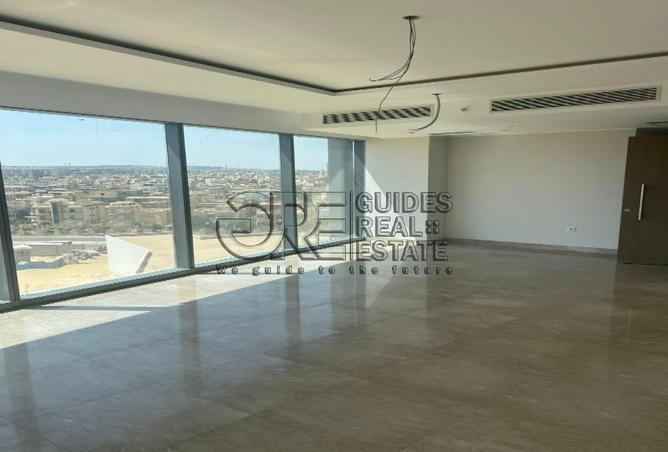 8158207 - Property Image 2