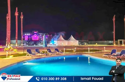 شاليه - 2 غرف نوم - 2 حمامات للبيع في سي فيو - راس الحكمة - الساحل الشمالي