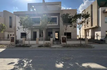 فيلا - 3 غرف نوم - 3 حمامات للبيع في نيو جيزة - طريق مصر اسكندرية الصحراوي - مدينة 6 أكتوبر - الجيزة