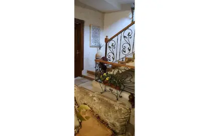 فيلا - 3 غرف نوم - 2 حمامات للبيع في رويال فالي - محور 26 يوليو - مدينة 6 أكتوبر - الجيزة