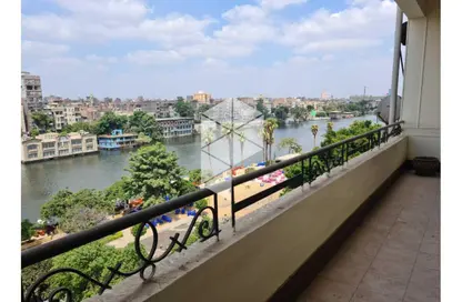 Apartment - 3 Bedrooms - 3 Bathrooms for rent in Mohamed Anis St. - Zamalek - Cairo