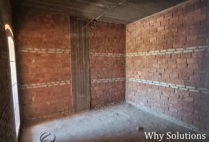 8385402 - Property Image 2