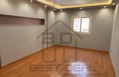 Apartment - 3 Bedrooms - 2 Bathrooms for rent in 16th District - Sheikh Zayed City - Giza