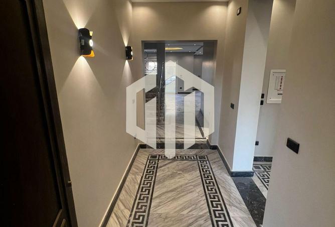 8488651 - Property Image 2