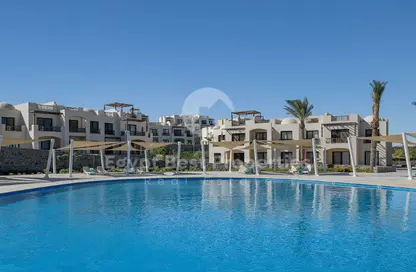 Chalet - 2 Bedrooms - 3 Bathrooms for sale in Makadi Orascom Resort - Makadi - Hurghada - Red Sea