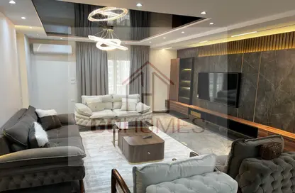 Apartment - 2 Bedrooms - 2 Bathrooms for rent in Bavaria Town - Zahraa El Maadi - Hay El Maadi - Cairo