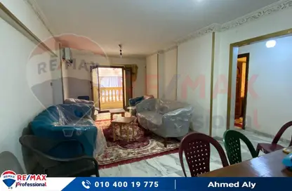 Apartment - 3 Bedrooms - 2 Bathrooms for rent in Al Hegaz St. - Ibrahimia - Hay Wasat - Alexandria