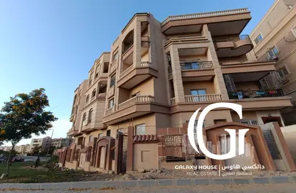 Duplex - 3 Bedrooms - 3 Bathrooms for sale in 4th Neighborhood - 4th Area - Shorouk City - Cairo