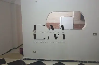 Apartment - 4 Bedrooms - 1 Bathroom for rent in Fatma Al Zahraa St. - Izbat Al Haganah - Nasr City - Cairo