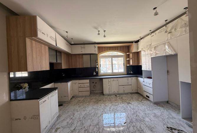 8274914 - Property Image 2