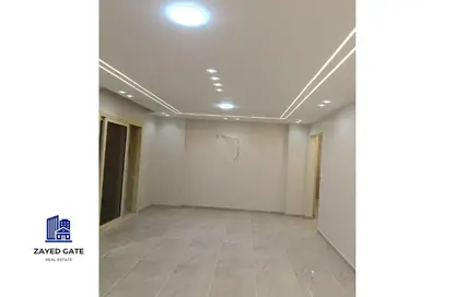 Apartment - 3 Bedrooms - 2 Bathrooms for rent in Al Khamayel city - Sheikh Zayed Compounds - Sheikh Zayed City - Giza