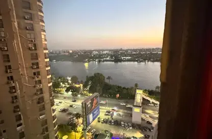 Apartment - 3 Bedrooms - 1 Bathroom for sale in Cornish El Nile St. - Maadi - Hay El Maadi - Cairo