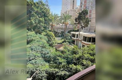 Apartment - 3 Bedrooms - 2 Bathrooms for rent in Kafr Abdo St. - Kafr Abdo - Roushdy - Hay Sharq - Alexandria