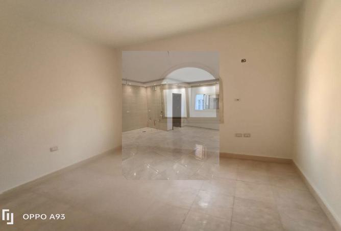 8275174 - Property Image 3