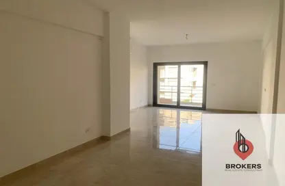 شقة - 3 غرف نوم - 2 حمامات للبيع في مون ريزيدنس - فيفث سكوير - التجمع الخامس - مدينة القاهرة الجديدة - القاهرة