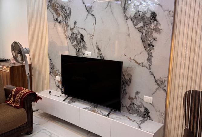 8365394 - Property Image 2