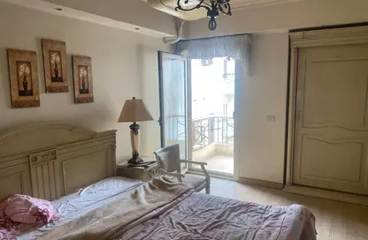 Apartment - 3 Bedrooms - 2 Bathrooms for sale in Hadayek Al Mohandessin - 4th District - Sheikh Zayed City - Giza