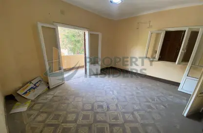 Apartment - 1 Bedroom - 1 Bathroom for sale in Dr Mohammed Shahin St. - Al Agouza - Giza