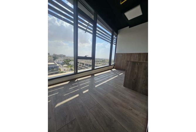 8249889 - صورة العقار 3